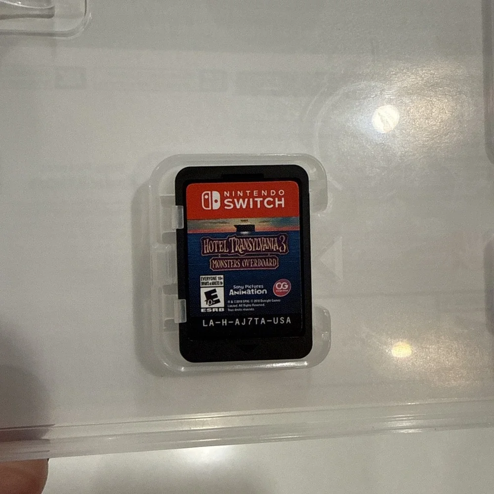 Hotel Transylvania 3: Monsters Overboard‎ Nintendo Switch Game New Series Sealed